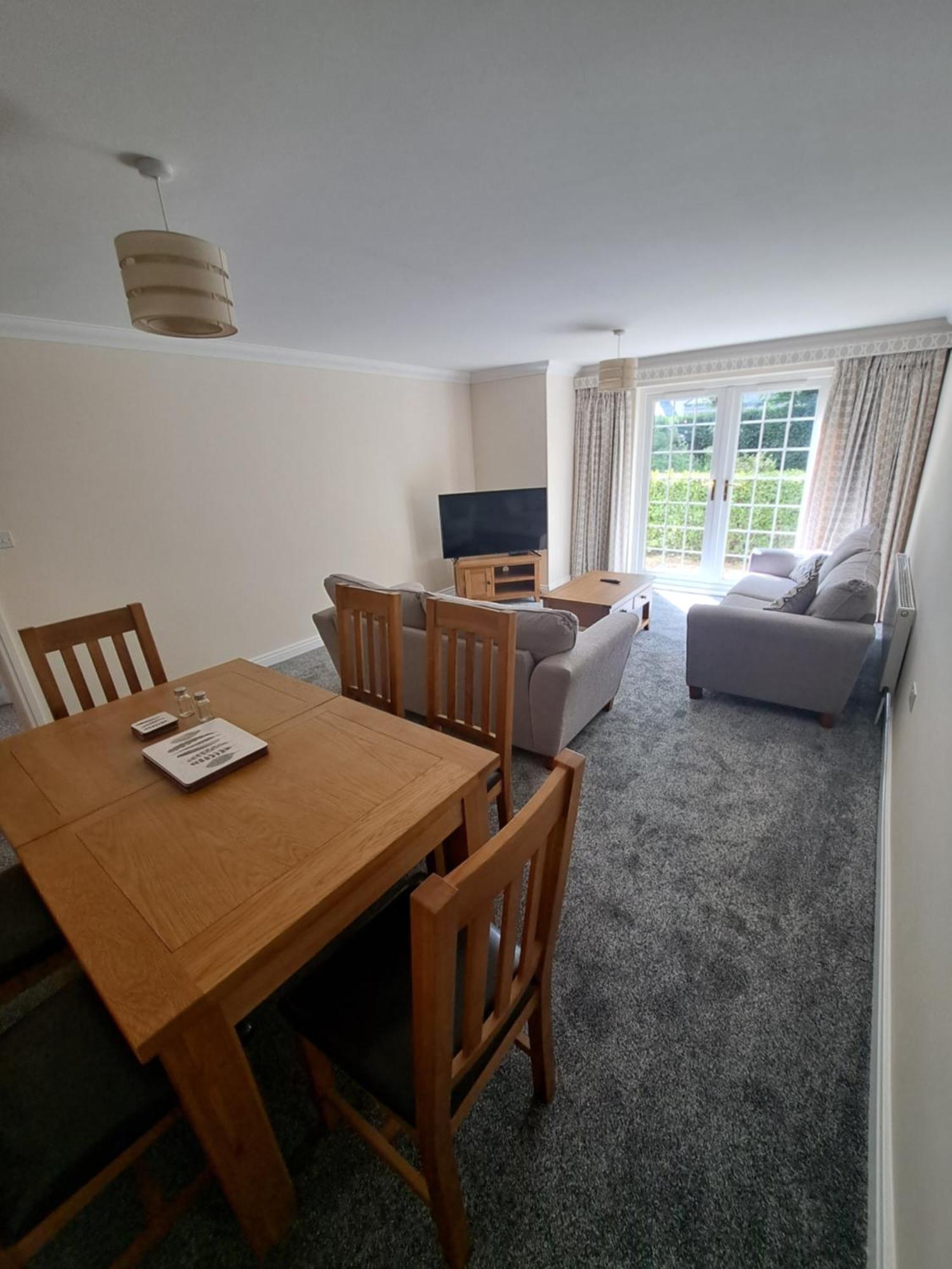 The Elms Apartments Ramsey Isle Of Man Uk ภายนอก รูปภาพ